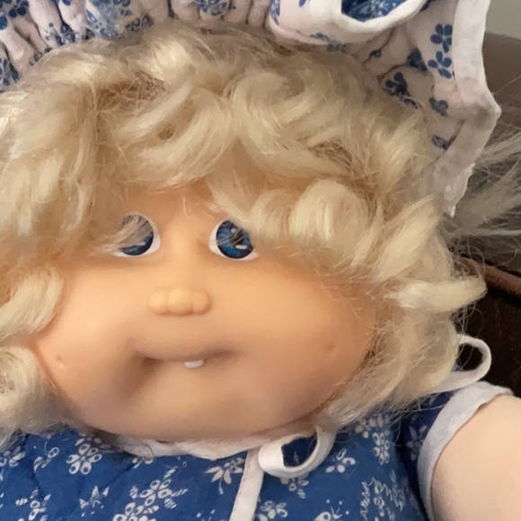 Cabbage patch kid 1982 girl one tooth - Picture 2 of 11